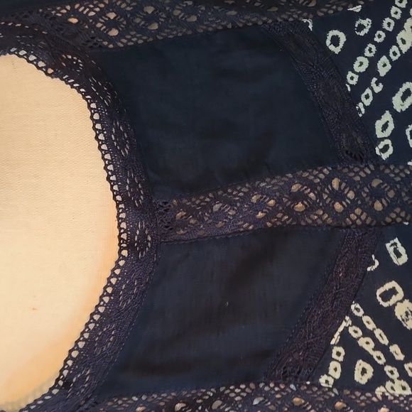 NWT*LUCKY BRAND Navy long sleeve tunic Lace inset white patterned. LARGE - Picture 4 of 11